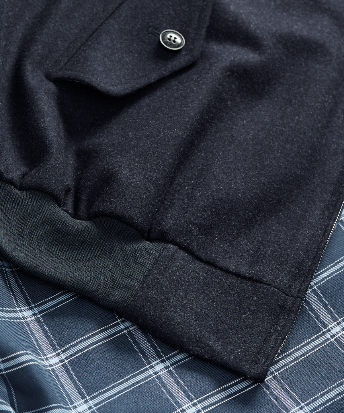 Load image into Gallery viewer, Harrington Merino Wool Navy